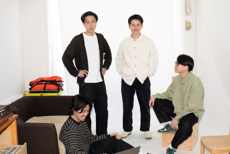 Nomadic集合写真