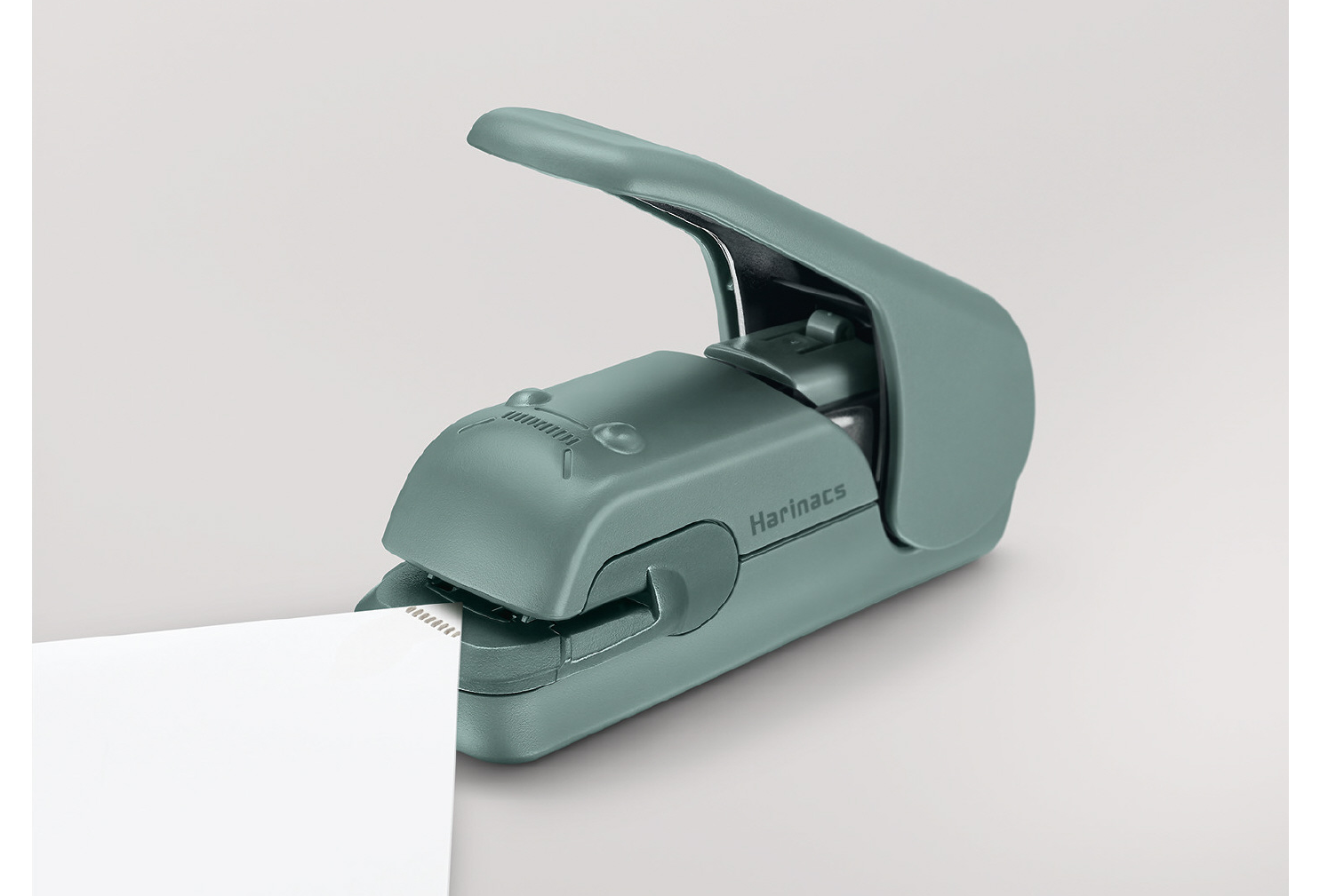 st-harinacs-press-feature-b01.png