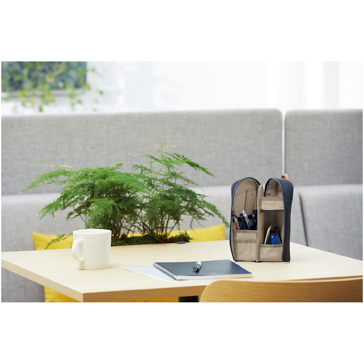 st-neocritz-shelf-feature-b02.png