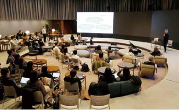 Life & Career Day (an Event for Thinking about Balancing Work with Parenting and Promoting Paternity Leave)