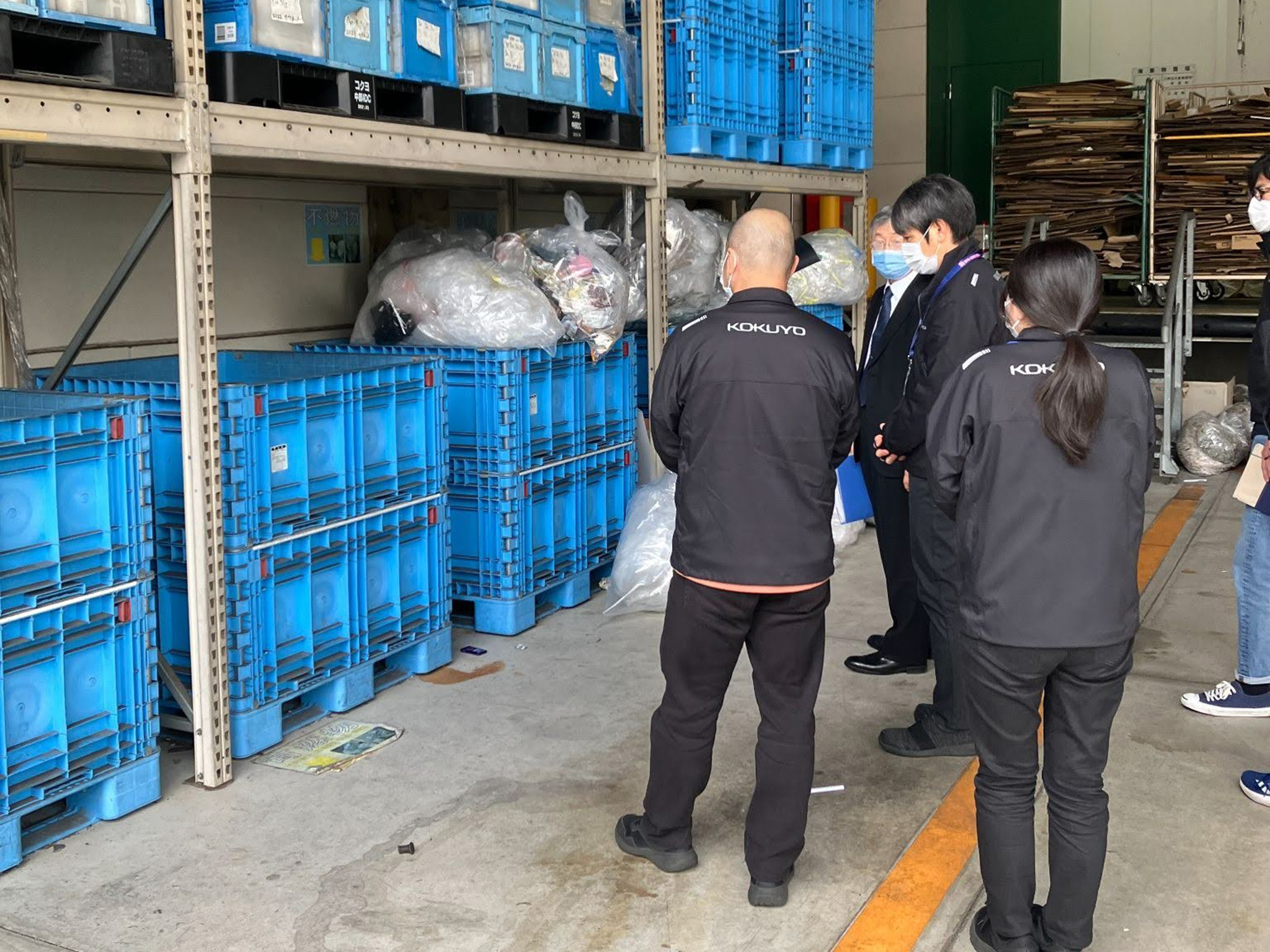 ISO 14001審査の様子（コクヨサプライロジスティクス 中部IDC）
